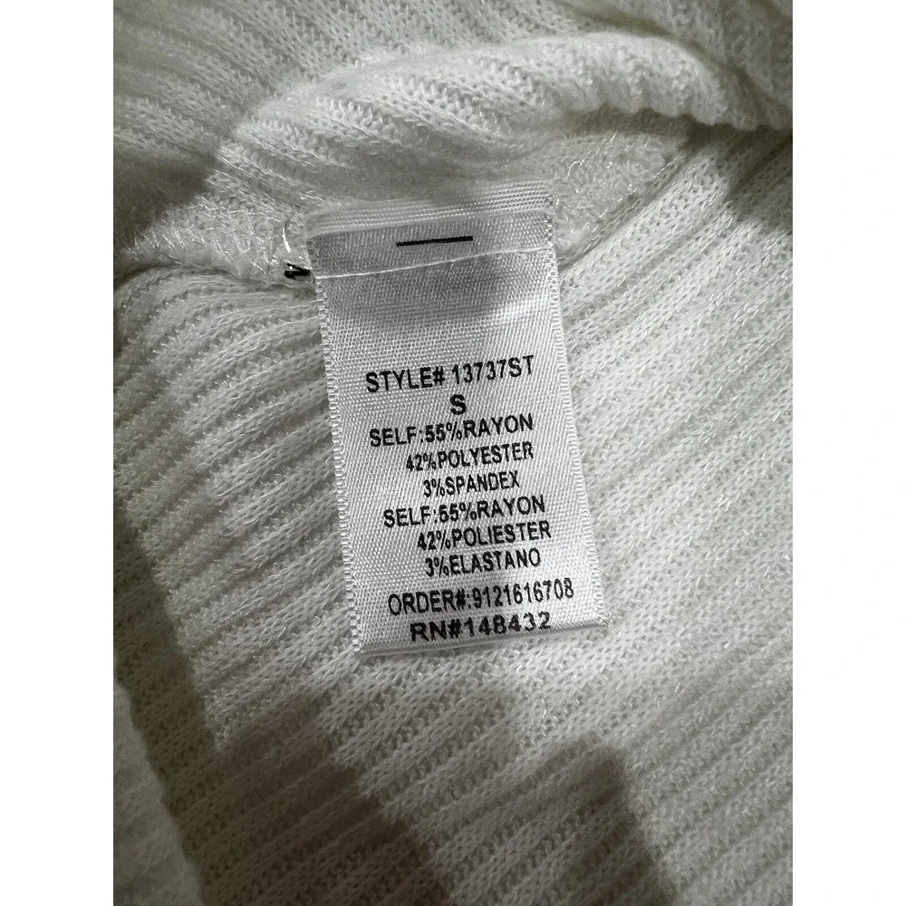 Staccato Womens Ribbed LS  'Lace Lined Hood'  with Hem Trim  Top Size Small